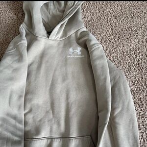 Under Armour youth Gray Hoodie Sweater